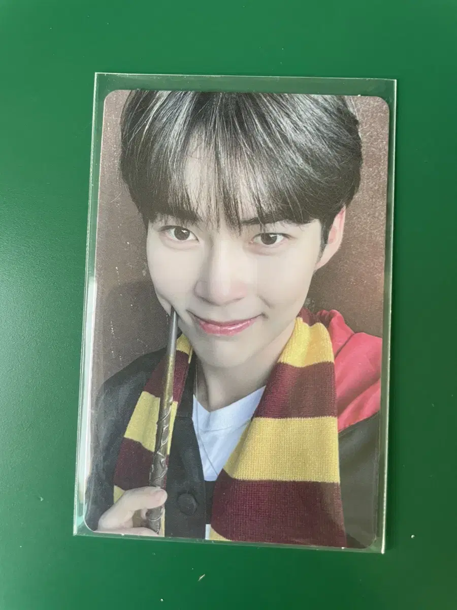 Zerobaseone sung hanbin Wizard photocard WTS