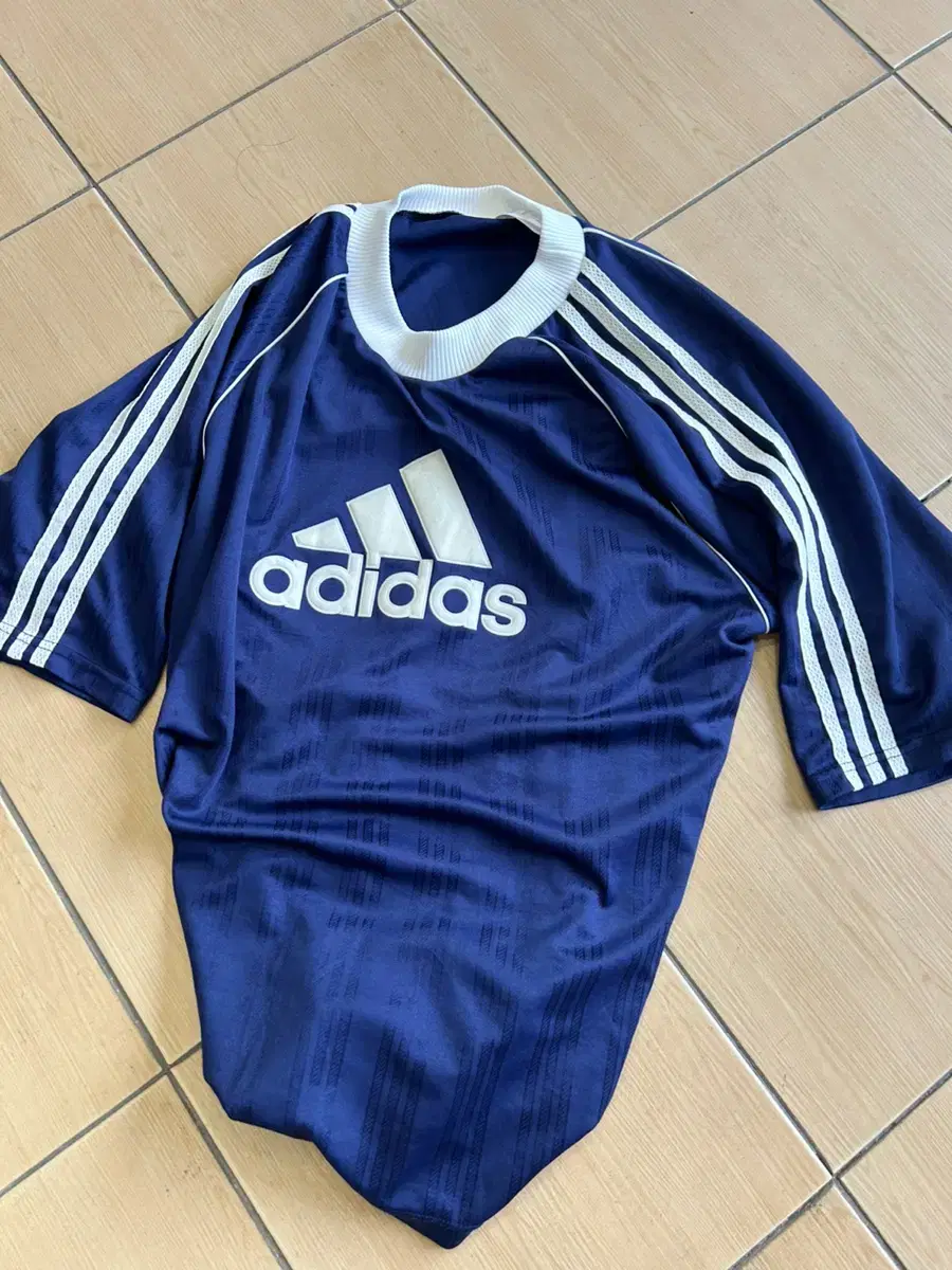 00s Adidas Vahn Varsity JerseyXL