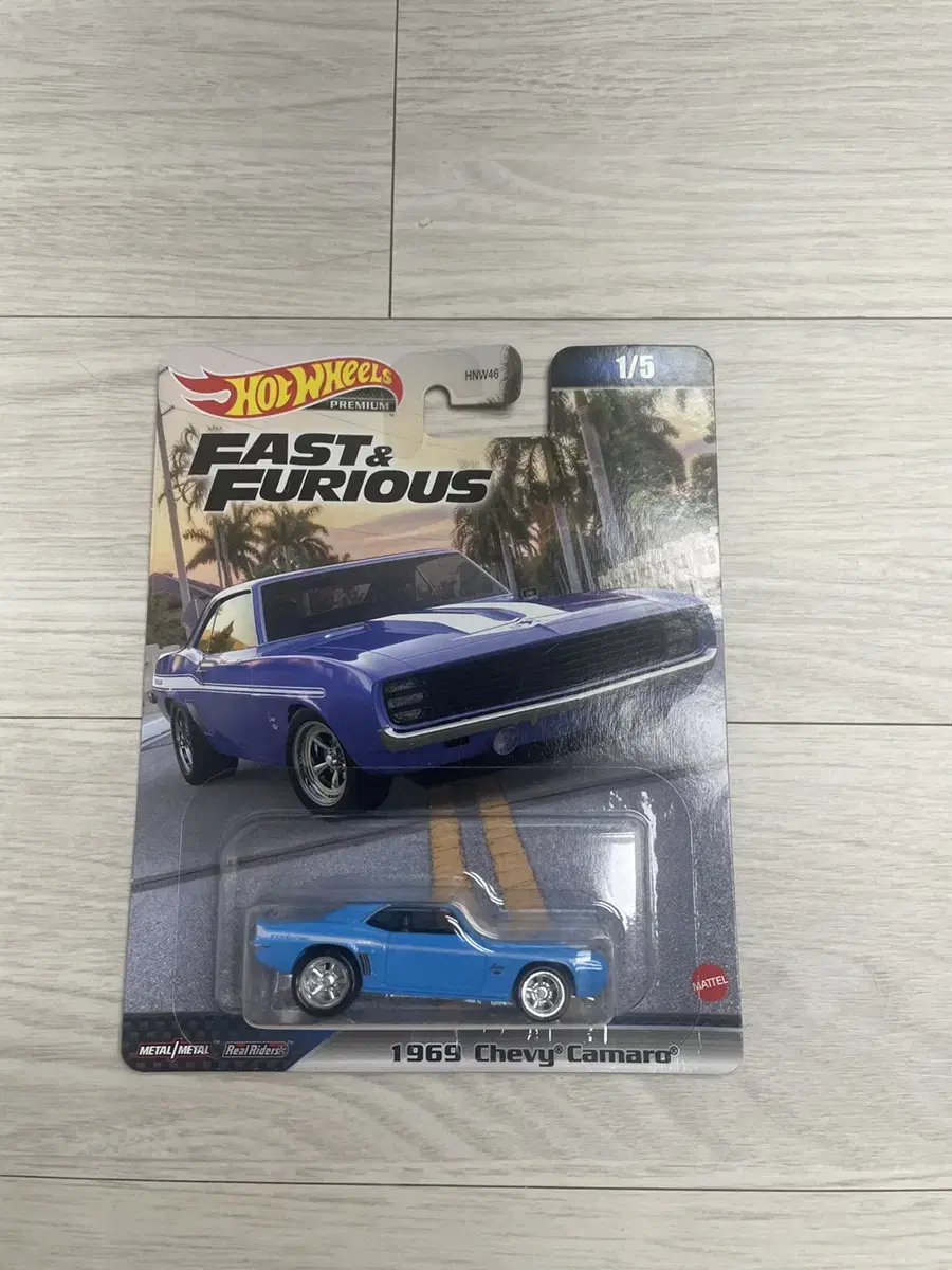 Hot Wheels Premium 1969 Camaro