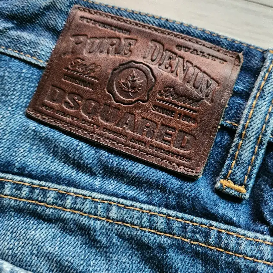 정품 디스퀘어드2 PURE DENIM JEAN-eu46