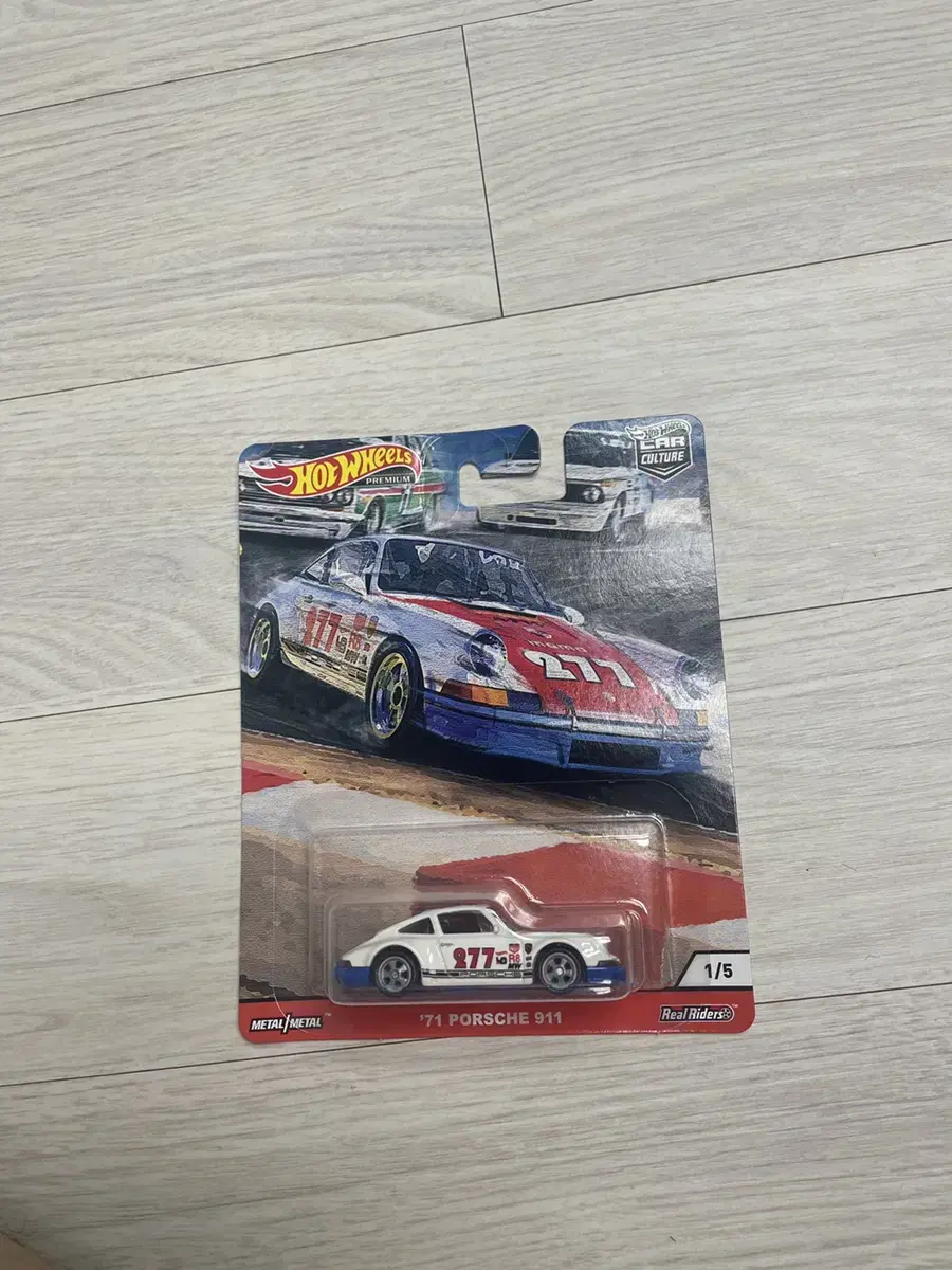 Hot Wheels Premium Porsche 911