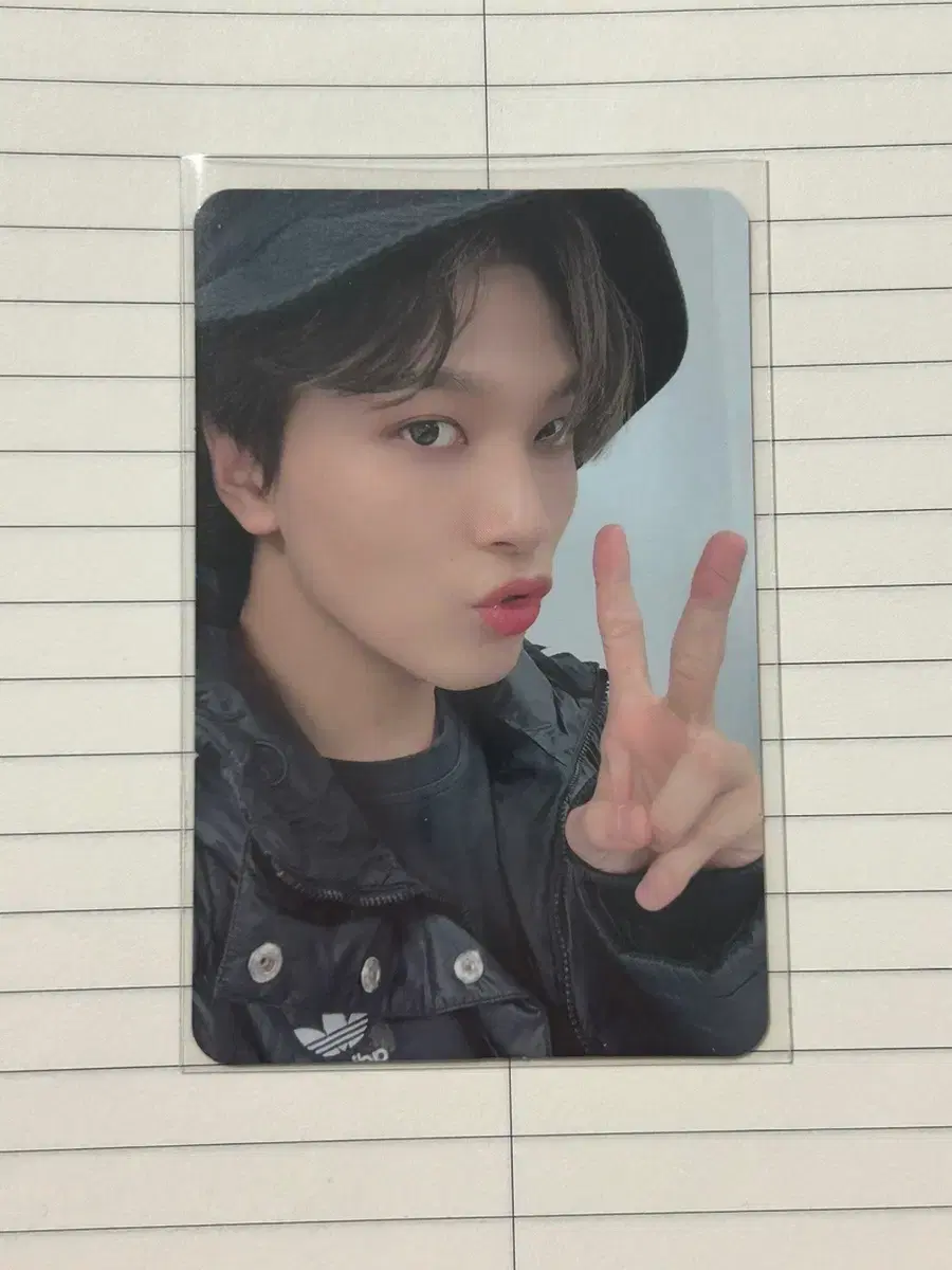 AdidasHaechan Photocard