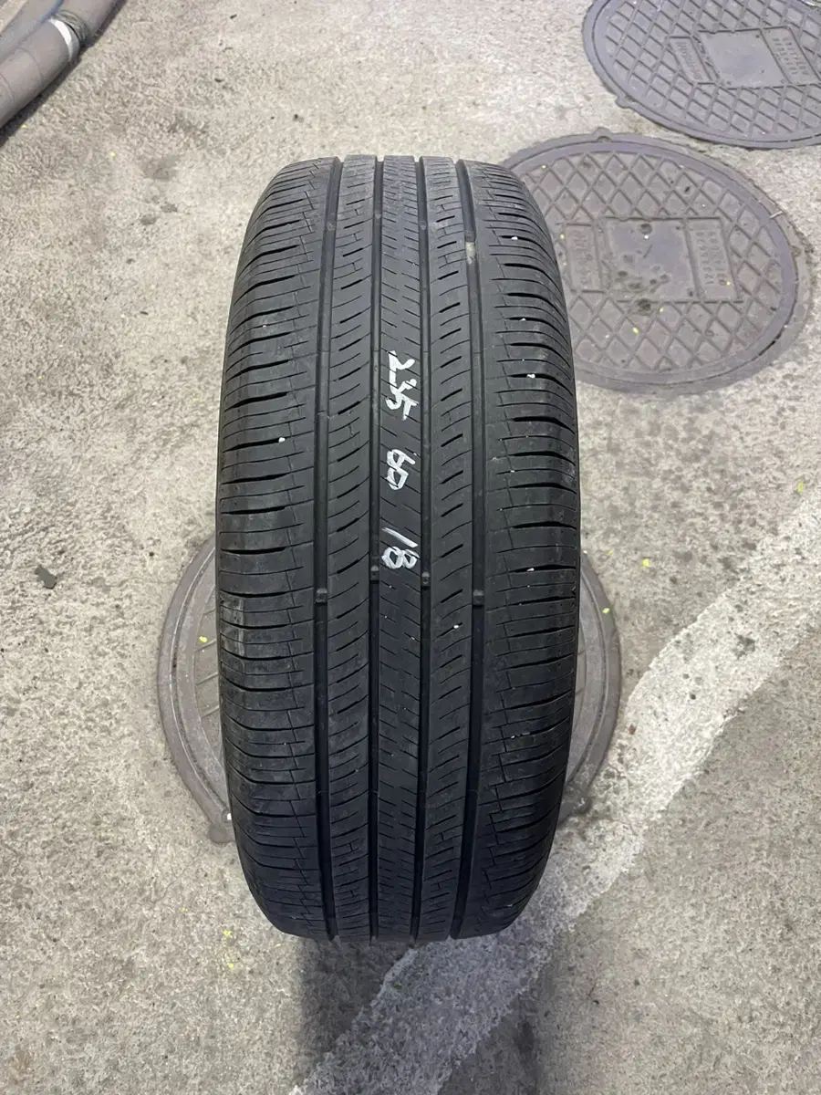 넥센타이어(235/60R18)