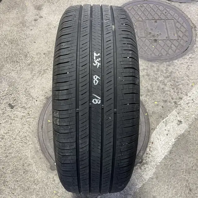 넥센타이어(235/60R18)