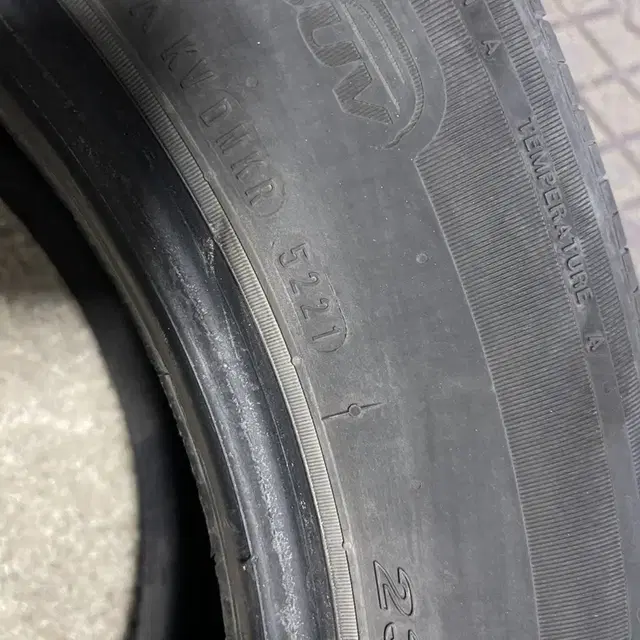 넥센타이어(235/60R18)