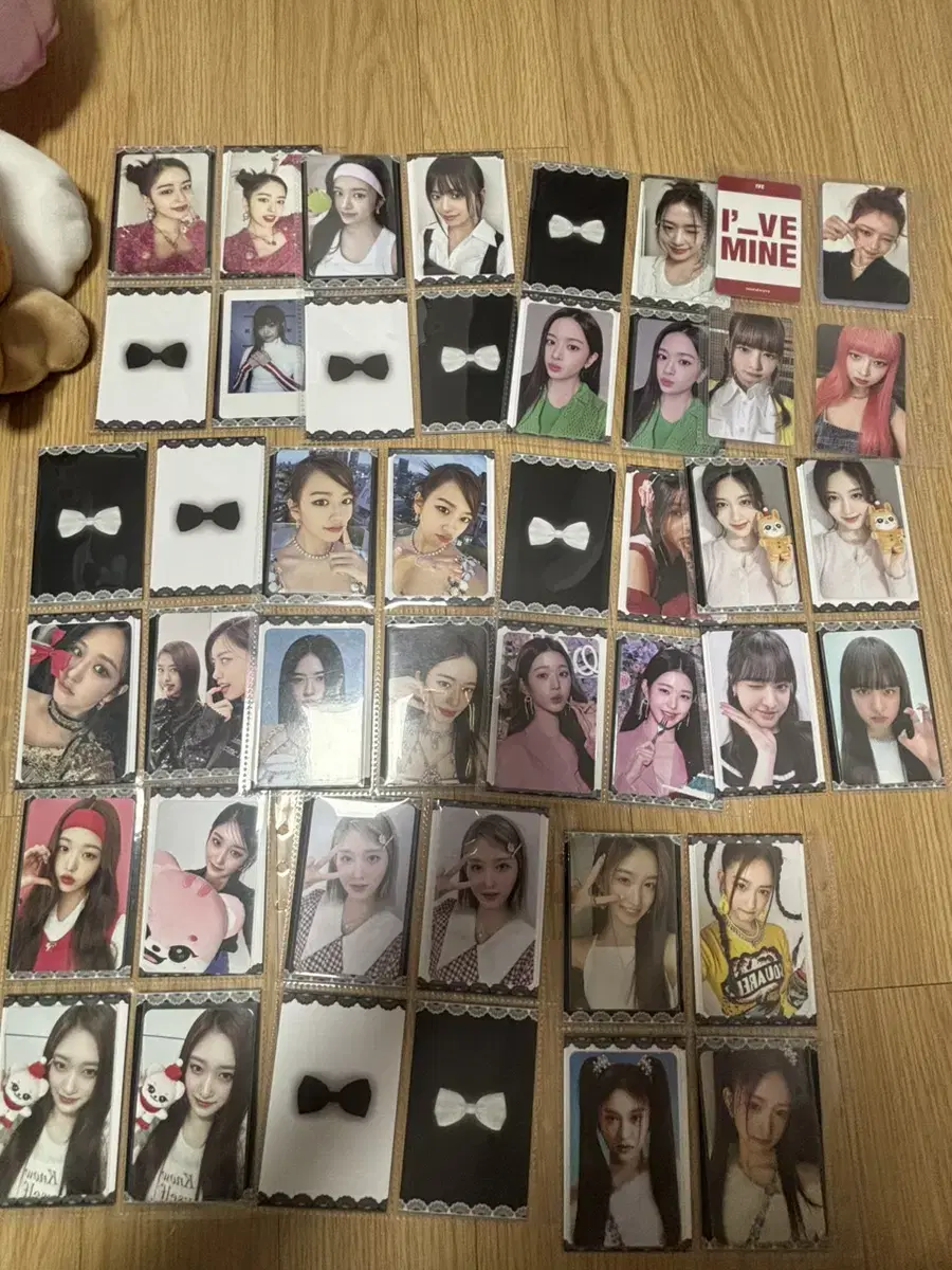 Ive.wts.minive merchandise (come back for more pics)