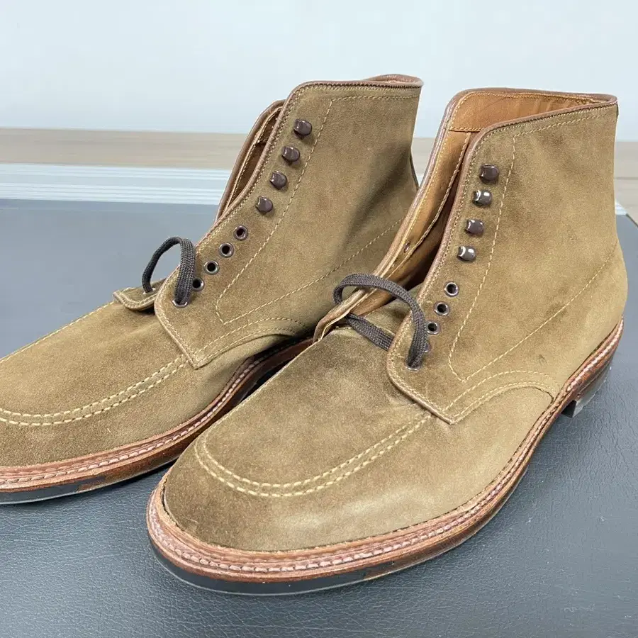 Alden 4011HC Snuff Suede Indy Boot 9.5 D