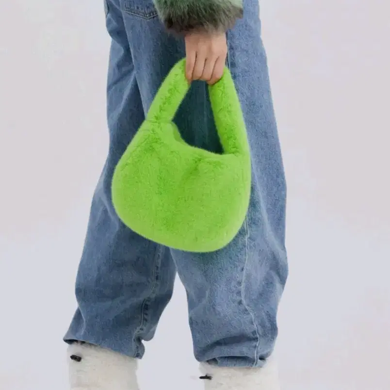 KEETY RABBIT fur mini bag [neon green]