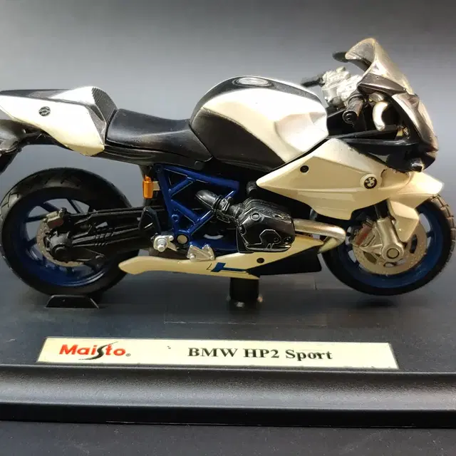 BMW HP2 Sport 마이스토 바이크 오토바이 피규어 완성품