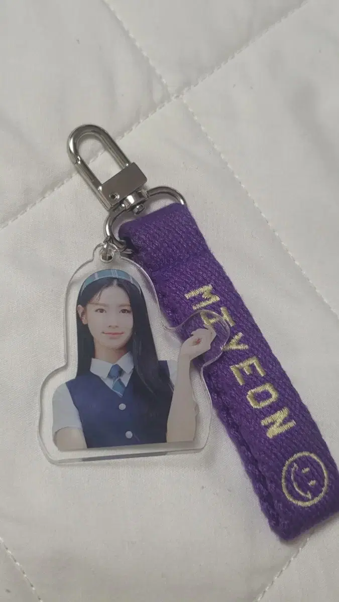 Idle gidle miyeon keyring