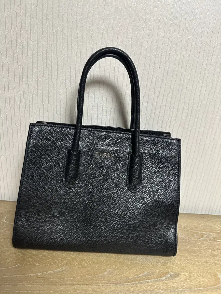 Furla 도트백 정품