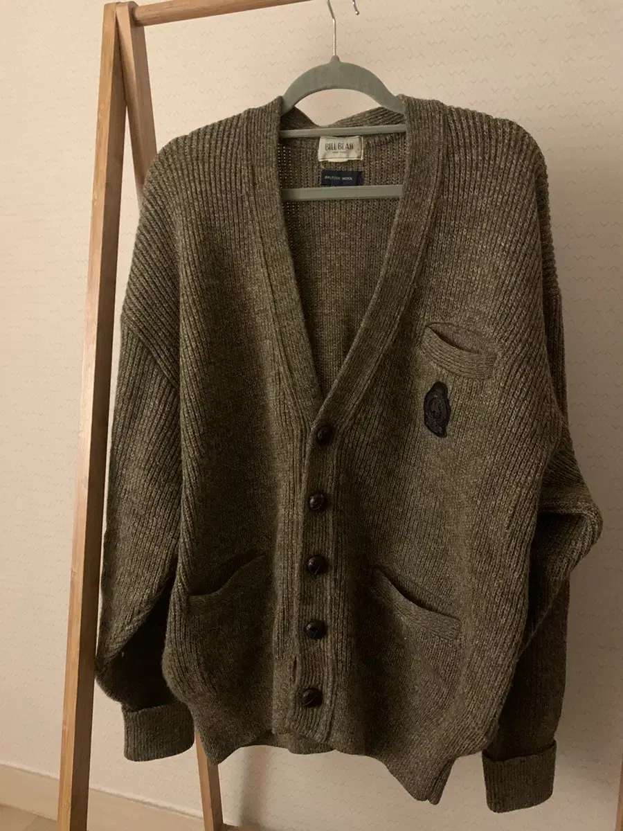 New York Vintage Overfit Knit Cardigan