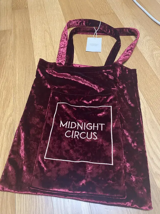 Midnight Circus velvet shoulder bag 벨벳