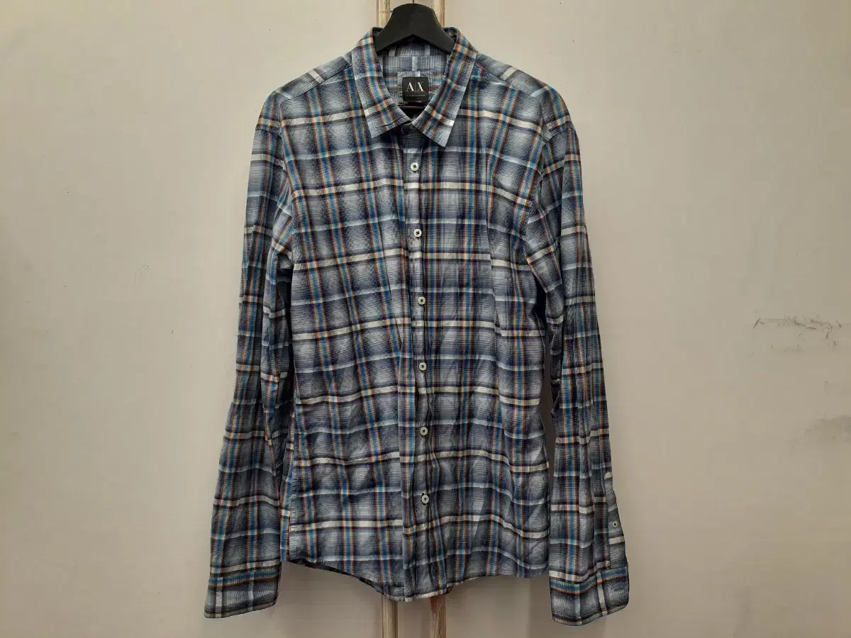 2 ARMANI EXCHANGE Shirt XL (105)