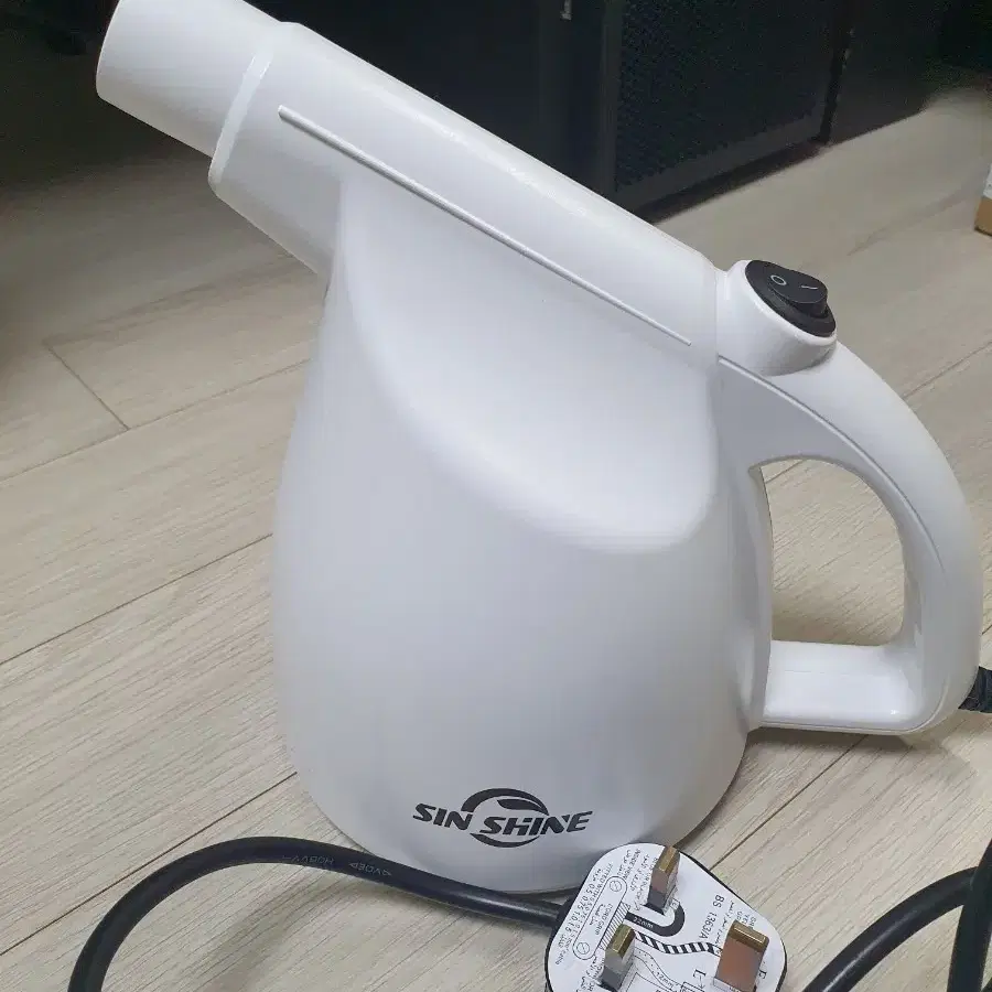 Air Blower 유선 (UK plug)