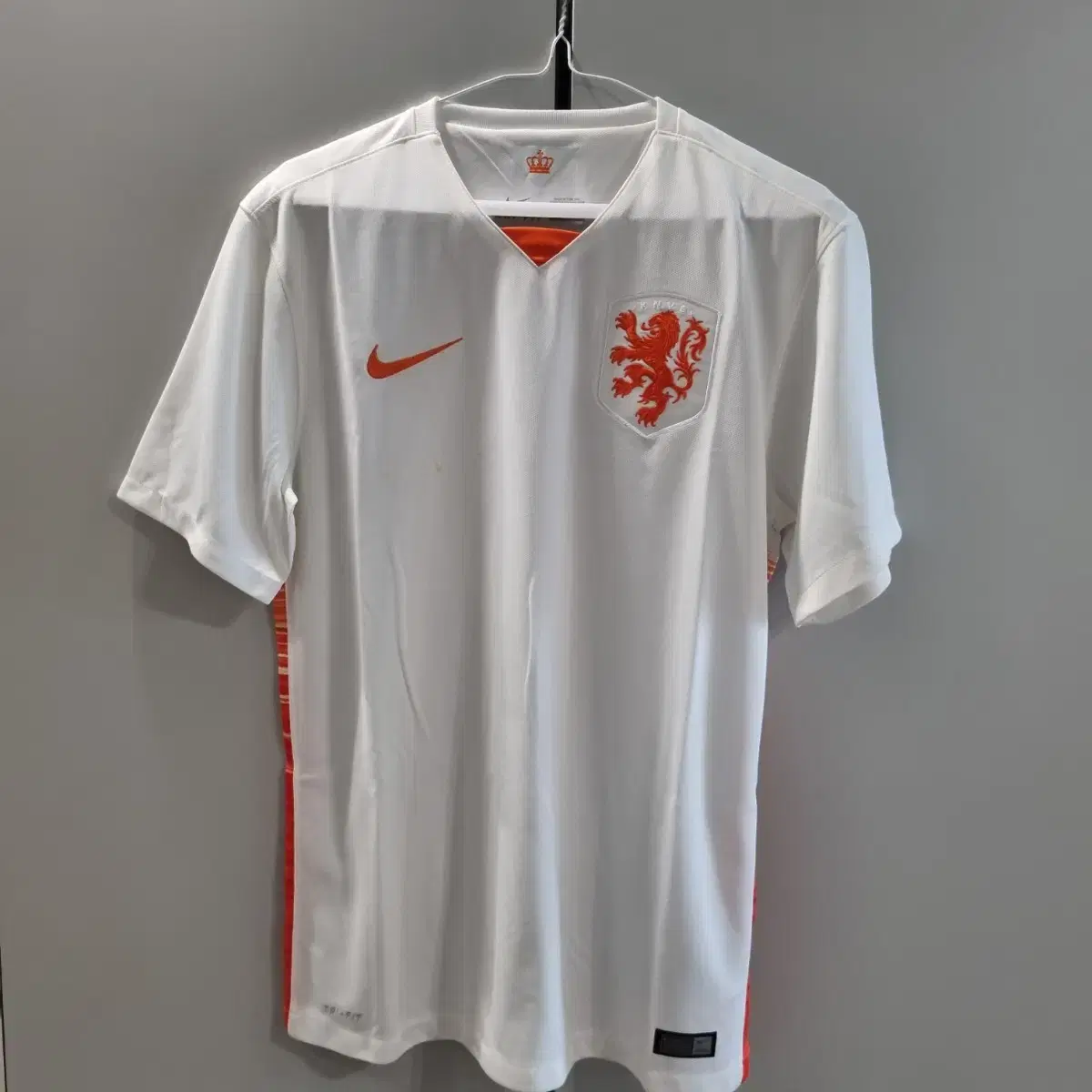 Netherlands National Team Away Replica Size M, brand new.