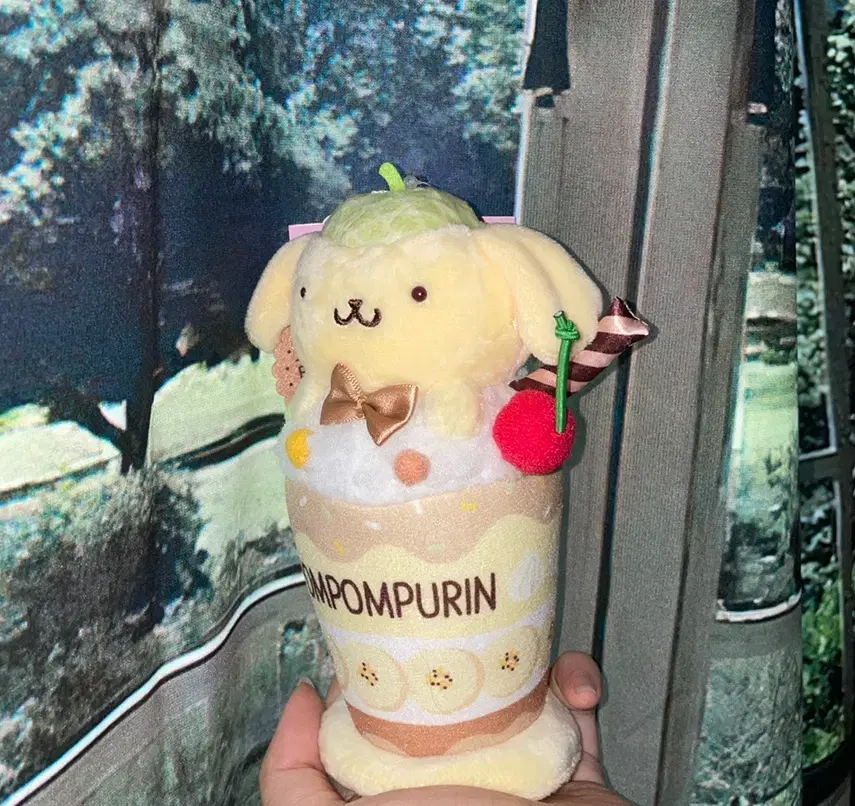 Parfait Pompompurin Mascot Holder