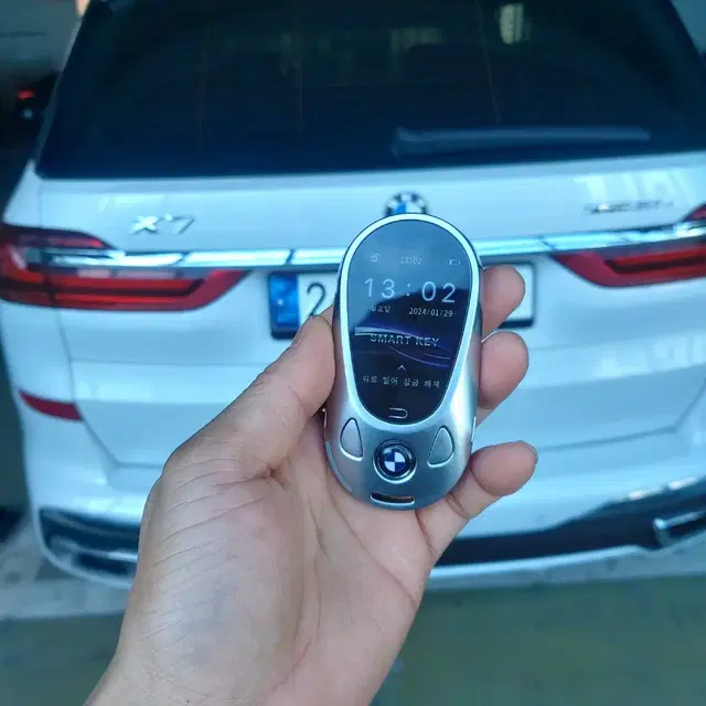 울산 동구 BMW 원격시동 근접도어 탑재 원하는 디자인 스마트차키 개조