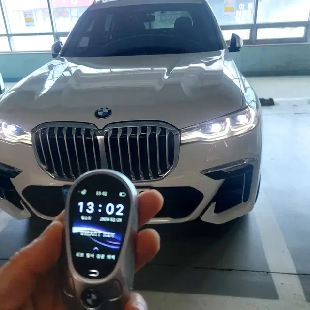 울산 동구 BMW 원격시동 근접도어 탑재 원하는 디자인 스마트차키 개조