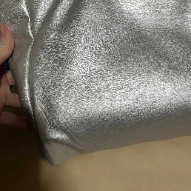 Padding silver bag