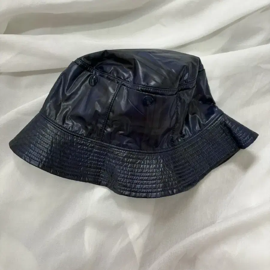 Heritagefloss Nylon Bucket Hat