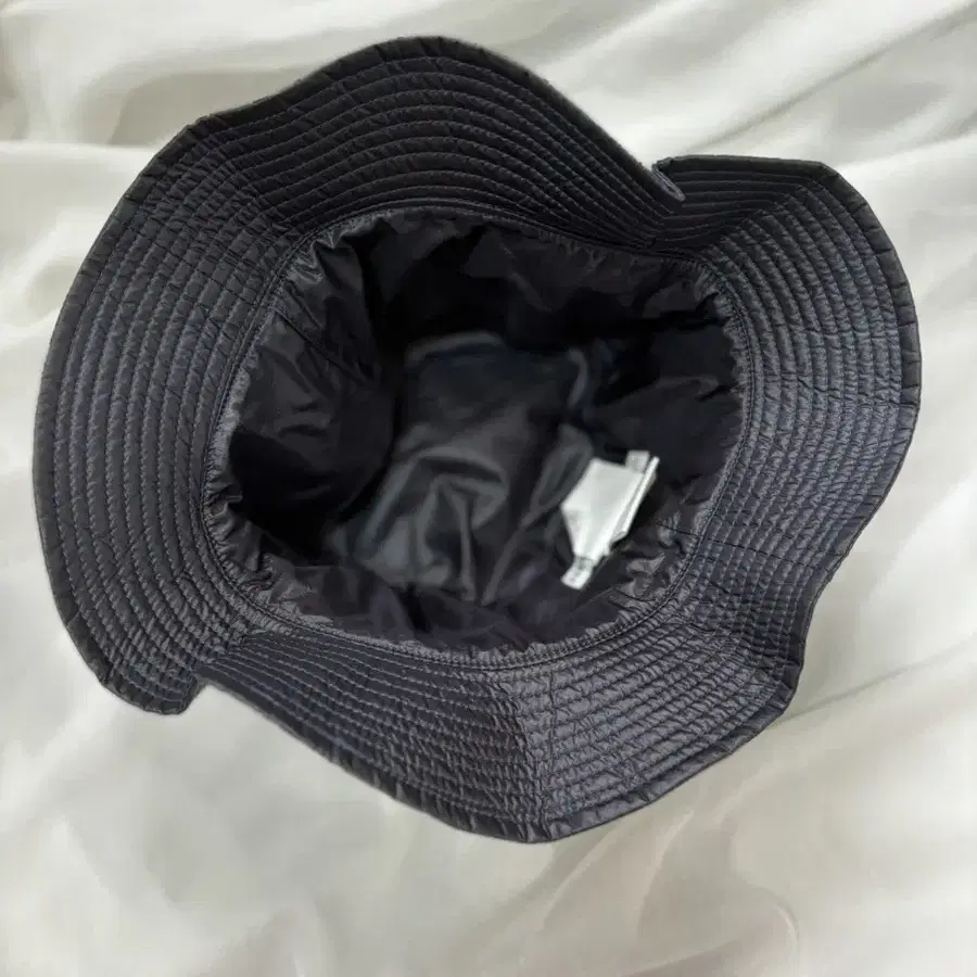 Heritagefloss Nylon Bucket Hat