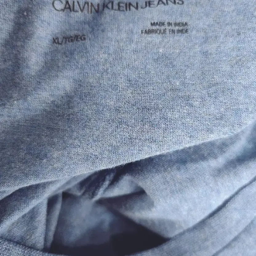 켈빈클라인진(Calvin Klein Jeans) 인디블루 반팔티