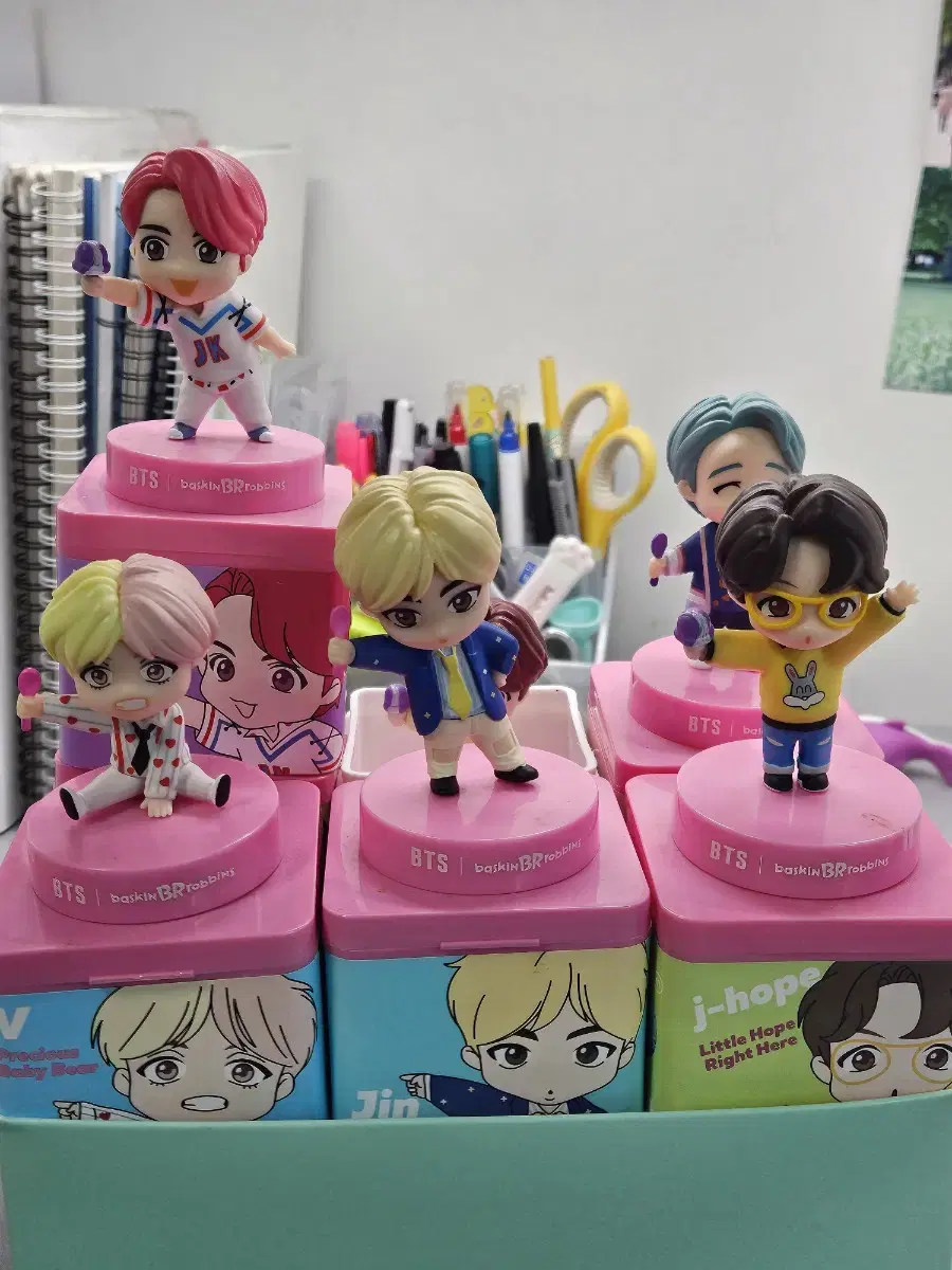 (Best price bts sells Vera figures in bulk.