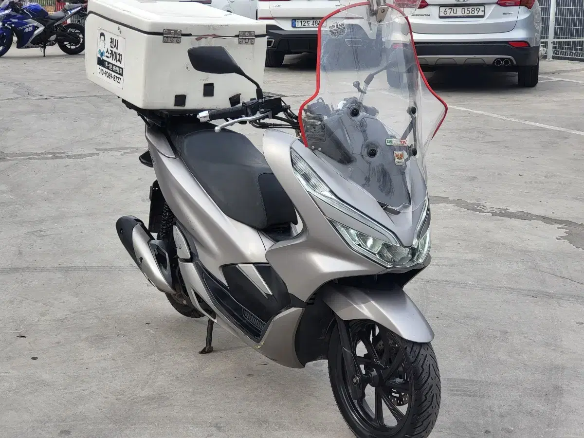 상태 좋은 더뉴 pcx125 19년형  6만km 풀세팅 급처합니다