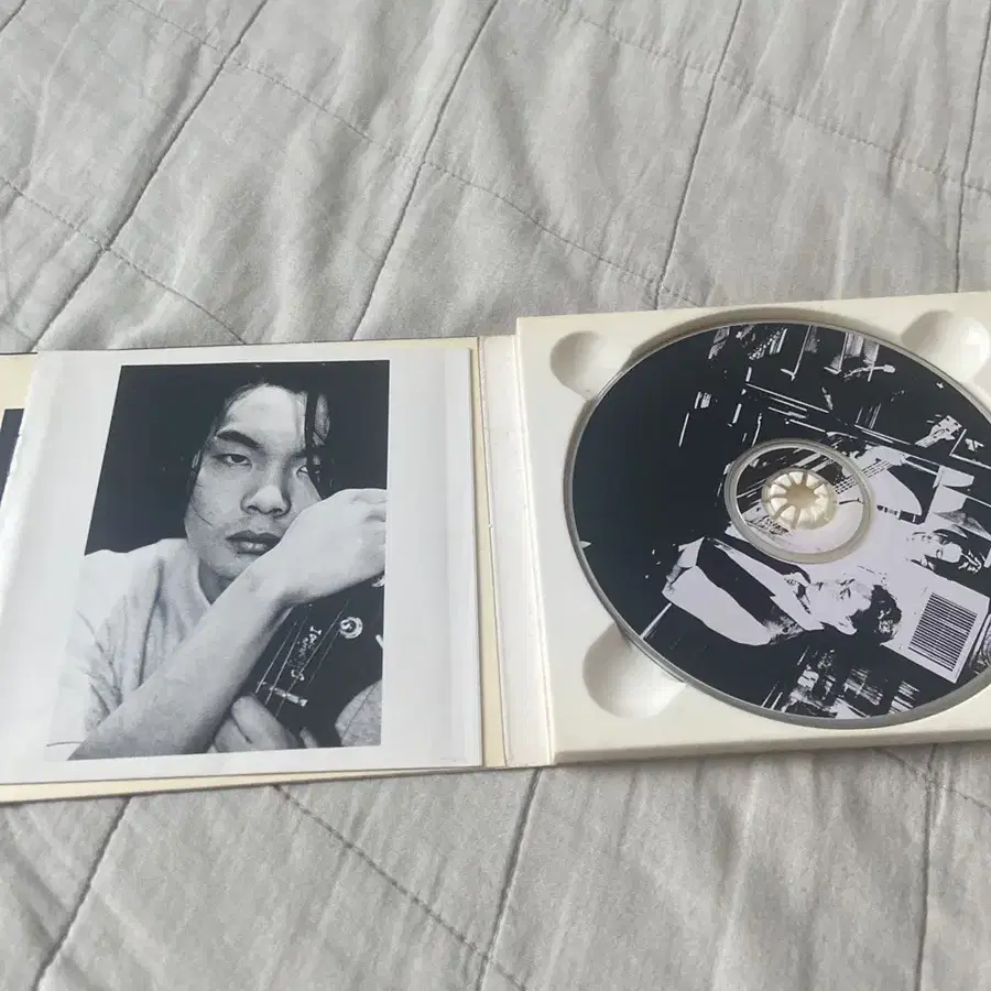 전람회 1집 3집 cd 판매합니다