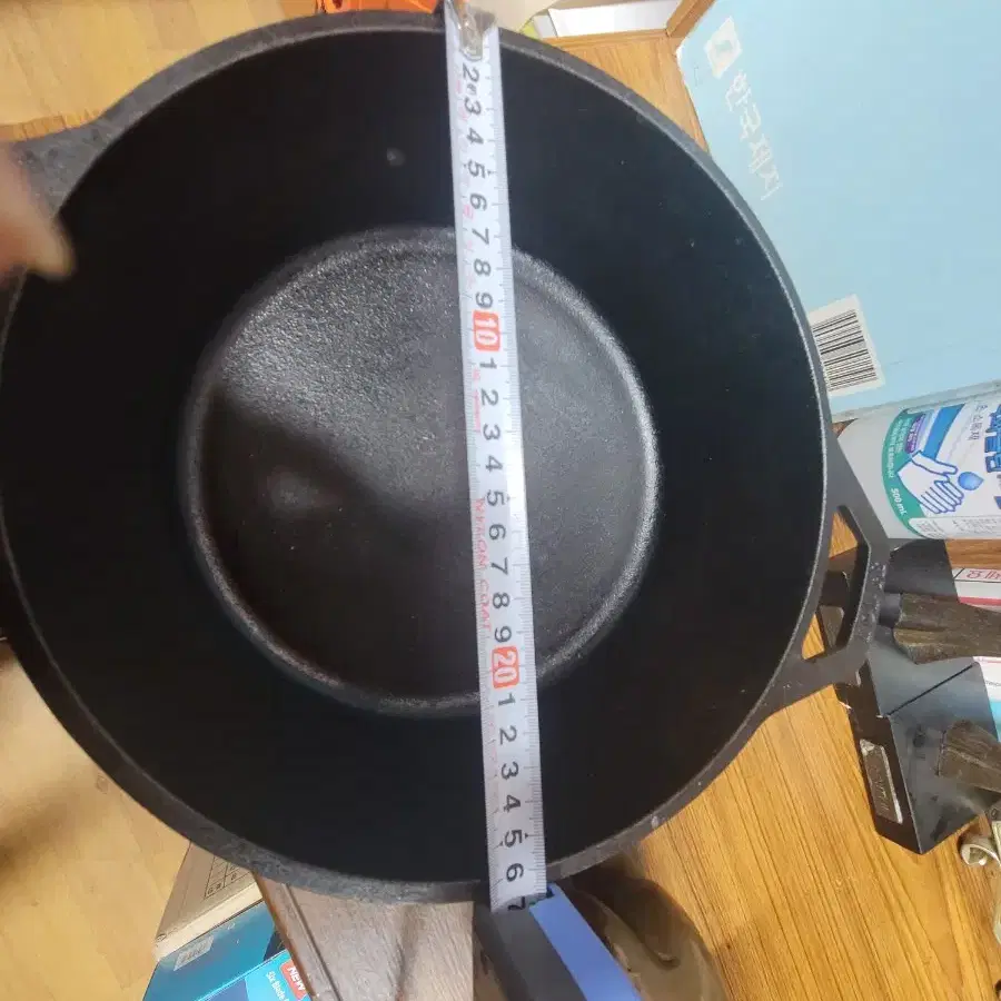 로지 무쇠팬 지름 26cm높이  8cm무게 2.8kg