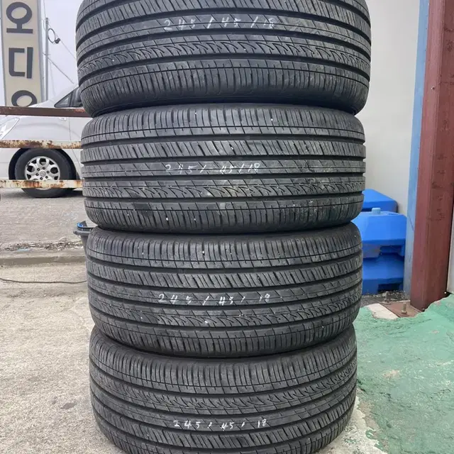 금호타이어(245/45R18)