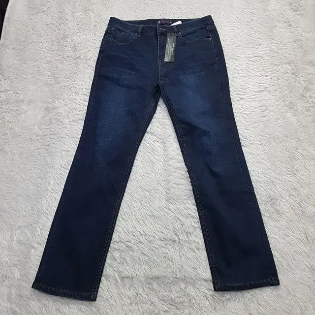 W 31-32) Comtujin Span Jeans / New