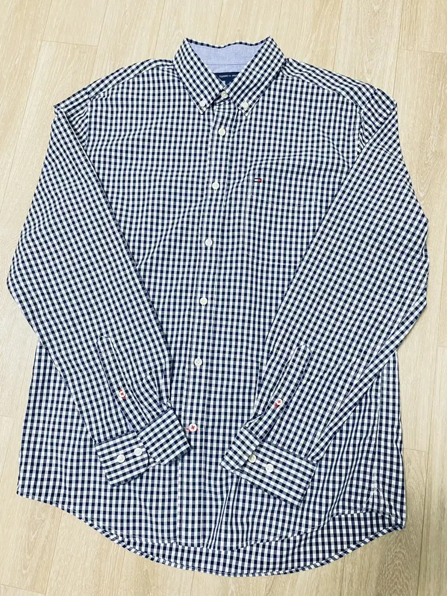 Tommy Hilfiger shirt M (100).