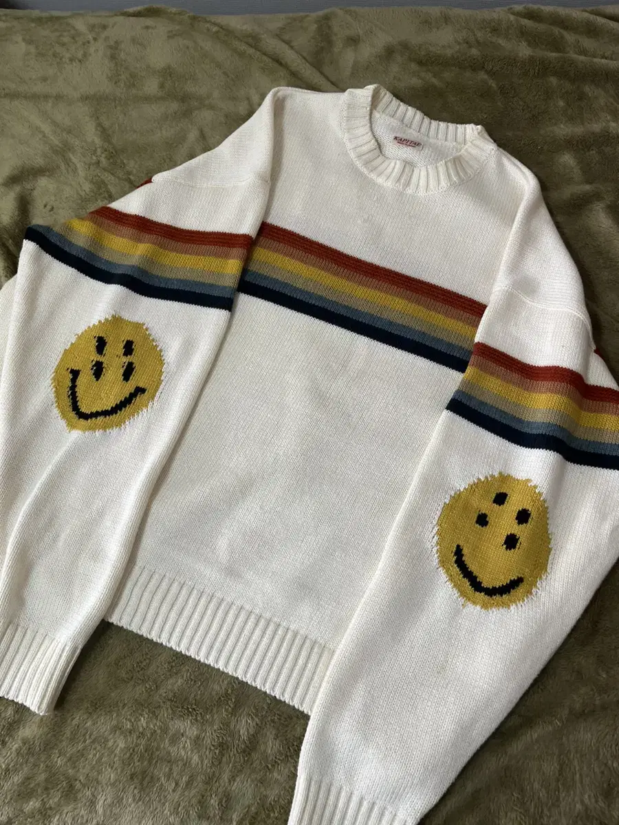 Capital Smile Knit