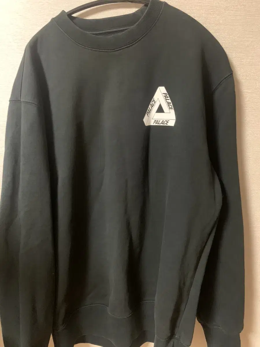 PallasJKR Crew Neck L