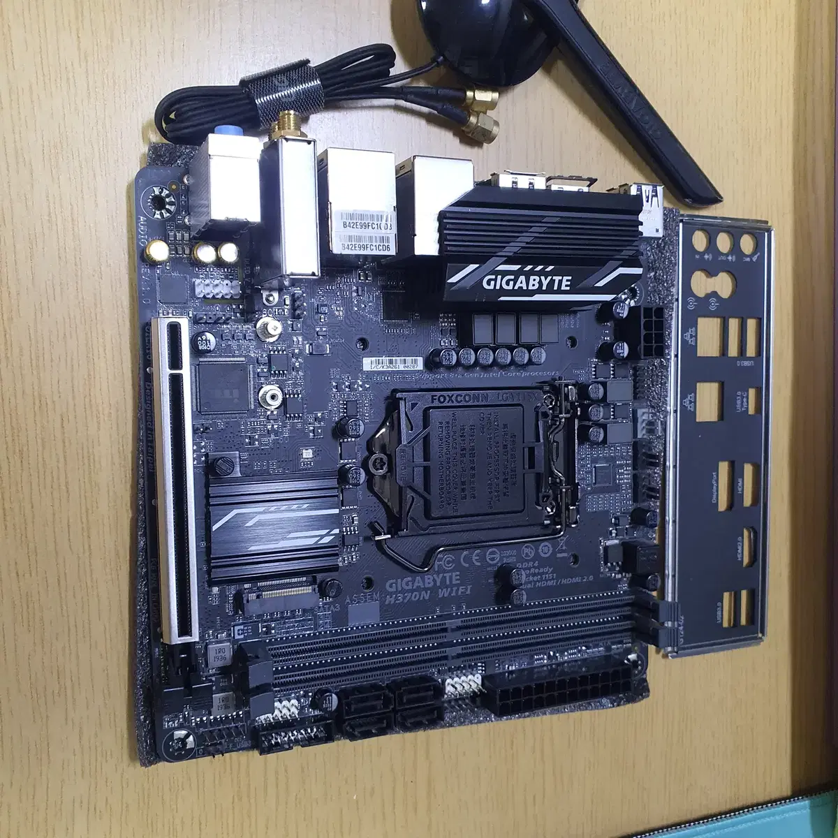 GIGABYTE H370N WIFI