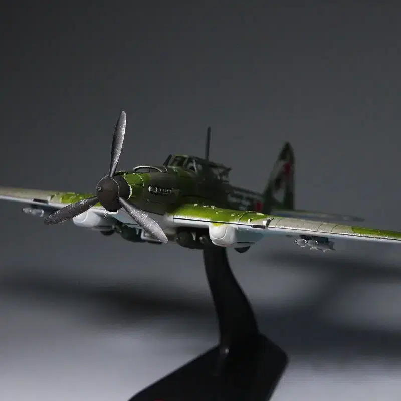 1/72 소련공군 IL-2M 전투기 다이캐스트 모형