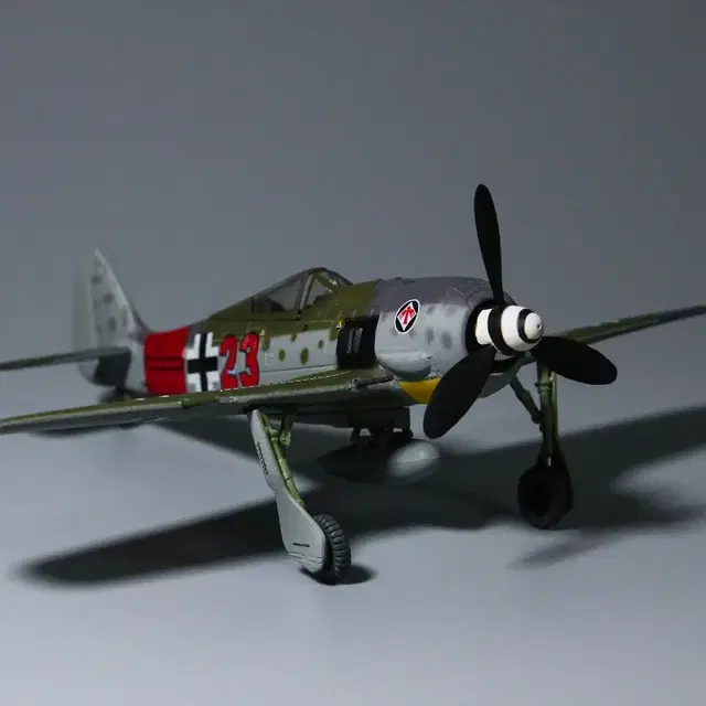 1/72 독일공군 FW-190A-7 전투기 다이캐스트 모형