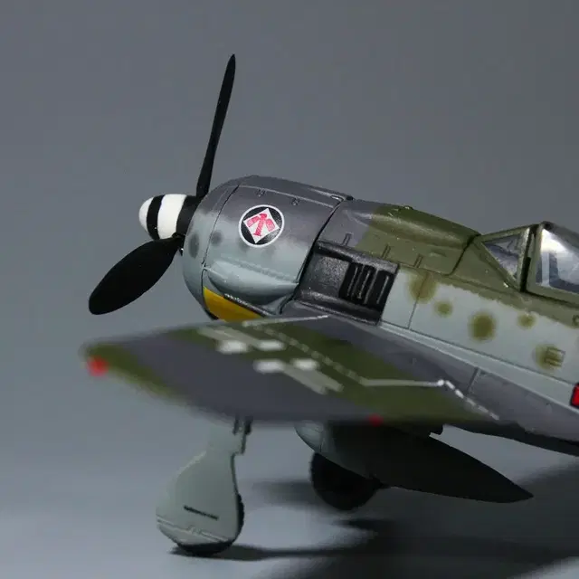 1/72 독일공군 FW-190A-7 전투기 다이캐스트 모형