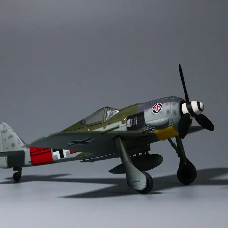 1/72 독일공군 FW-190A-7 전투기 다이캐스트 모형