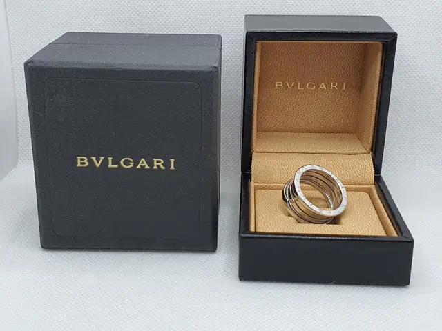 급매 BVLGARI 불가리 18K WG 비제로 화이트 골드 4링 58호