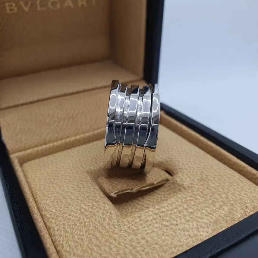 불가리 뉴올드와치BVLGARI 18K WG 화이트 골드 비제로 4링 57 사진 5