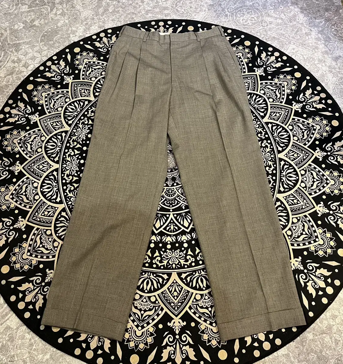 Brooks Brothers Two-Tuck Wool Pants