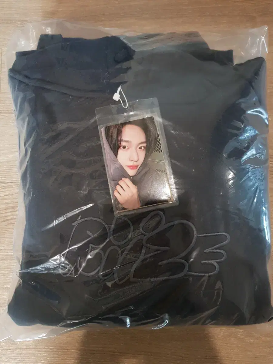 (sell cheap) wonbin pop up photocard hoodie charcoal set for sale