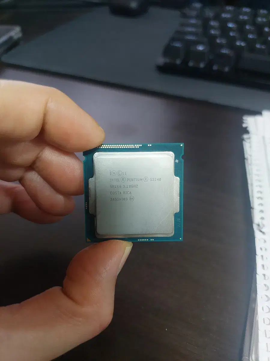 인텔 CPU G3240