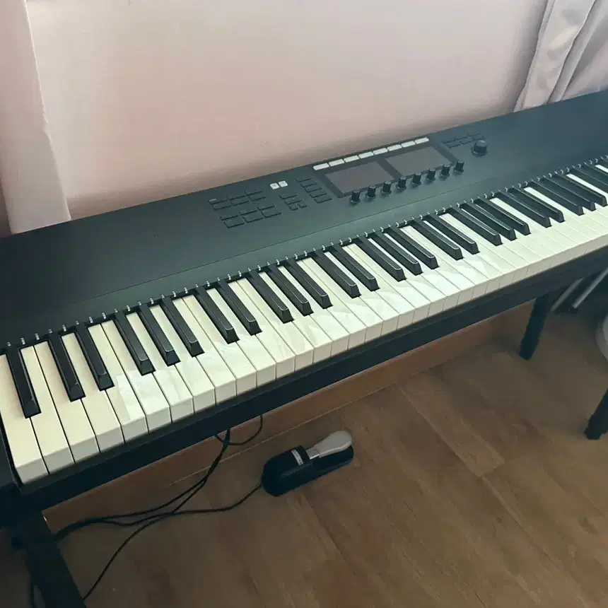 Komplete kontrol s88 MK2