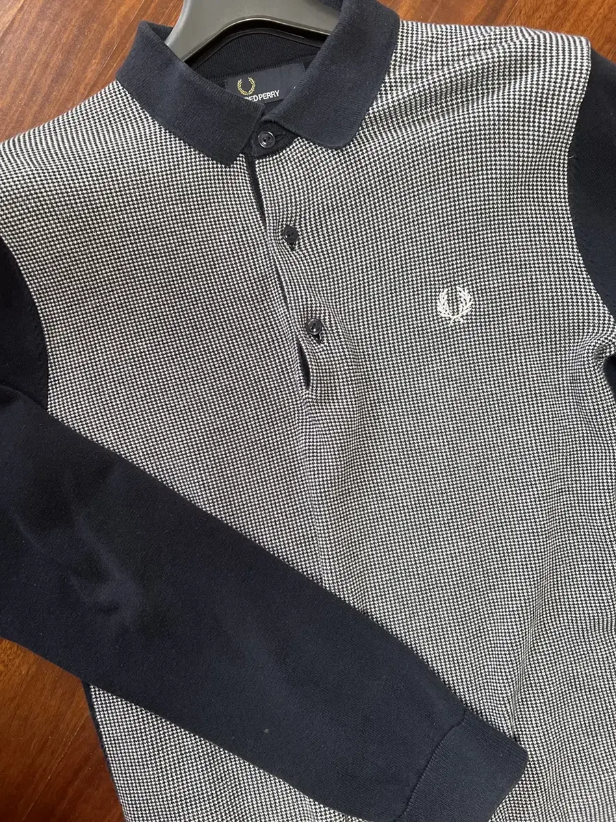 FredPerry 프레드페리 티셔츠