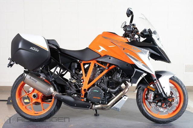 [라이트바겐] KTM 1290 슈퍼듀크 GT 2018