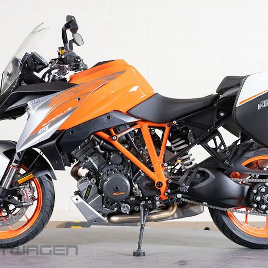 [라이트바겐] KTM 1290 슈퍼듀크 GT 2018